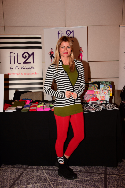 Ece Vahapoğlu bebeğini kaybetti