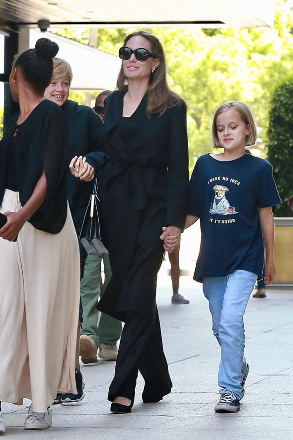 Farklı anne Angelina Jolie