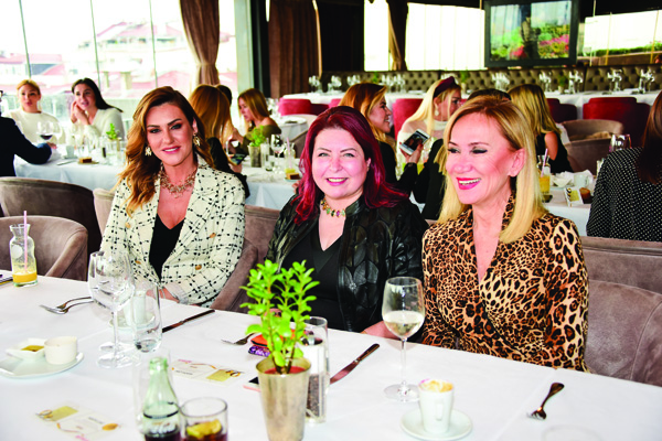 Yeni yılın gelişini kutladılar