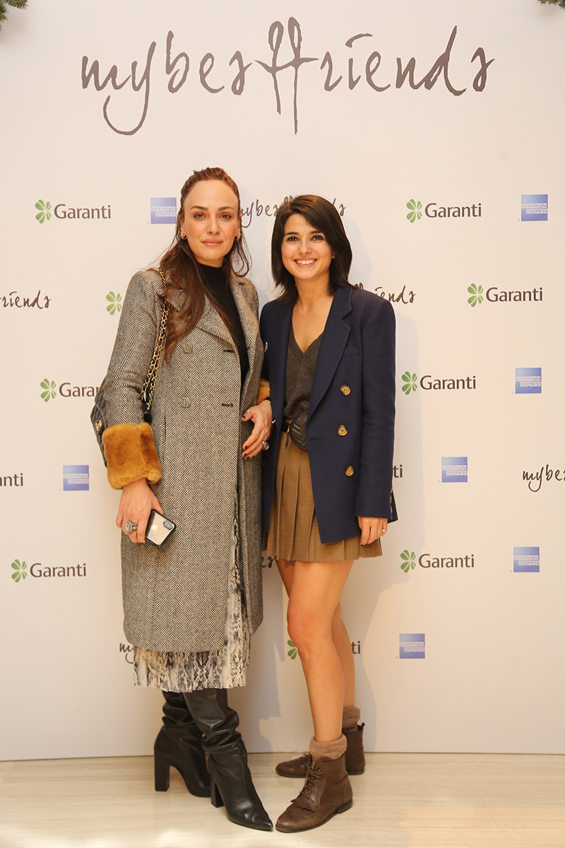 Mybestfriends 'ICONICS' koleksiyonu daveti