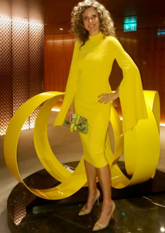 Esra Oflaz Güvenkaya tarzı