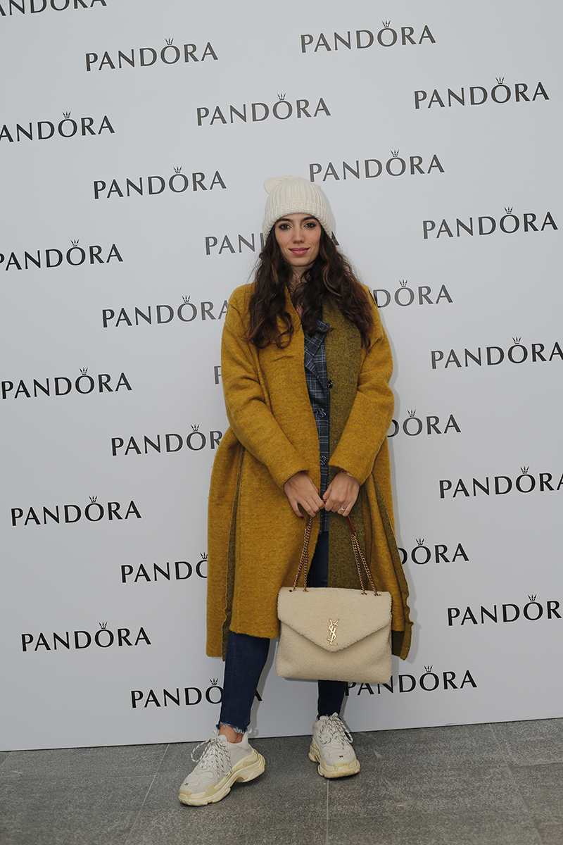 Yılbaşı koleksiyonunu birlikte incelediler