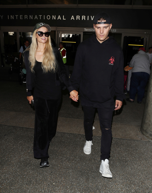 Paris Hilton 2 milyon dolarlık yüzüğü hakkında gerçeği söyledi