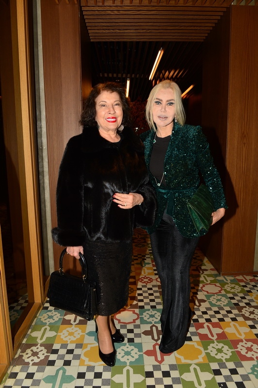 Sedef İybar'ın davetinde bir araya geldiler 