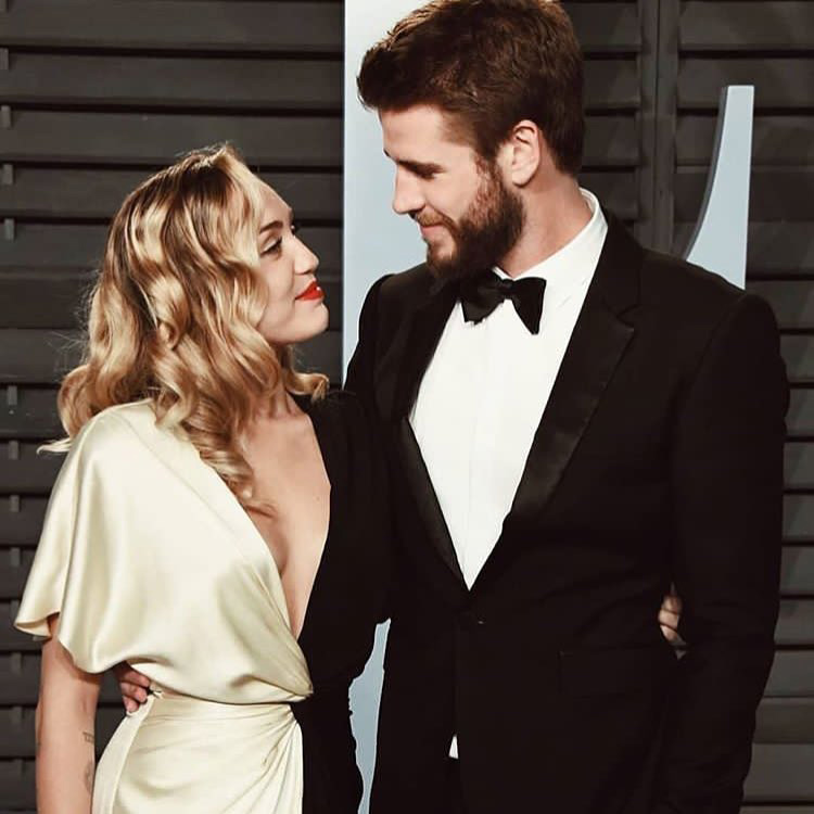 Miley Cyrus ile Liam Hemsworth evlendi mi?