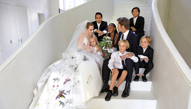 Çocukları Brad Pitt'e sırt çevirdi