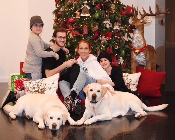 Ünlülerin En Çok Beğenilen Yılbaşı Paylaşımları