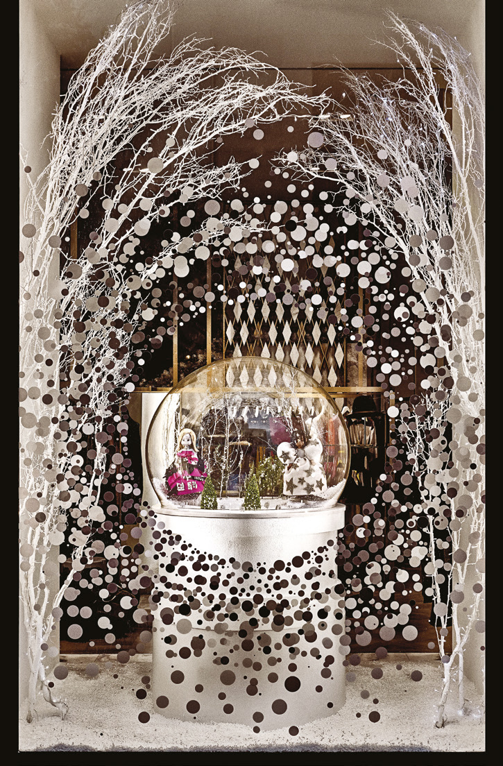 Sanatçılardan kar küresi