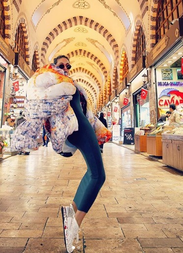 Eda Taşpınar paylaşımlara doymuyor