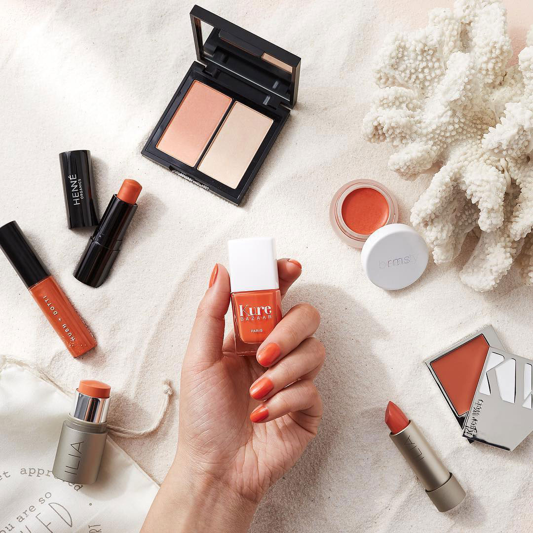 Kozmetikte yılın rengi: Canlı mercan