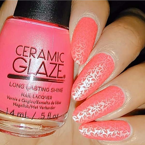 Kozmetikte yılın rengi: Canlı mercan