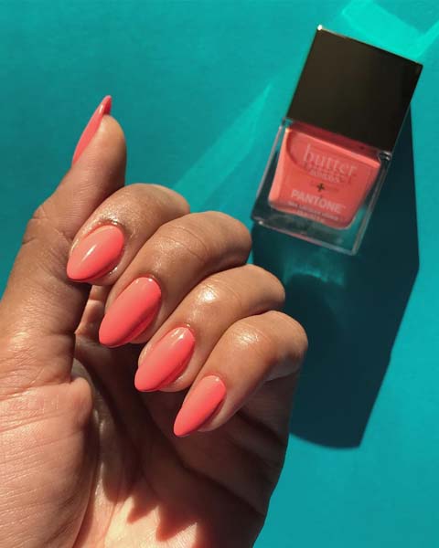 Kozmetikte yılın rengi: Canlı mercan