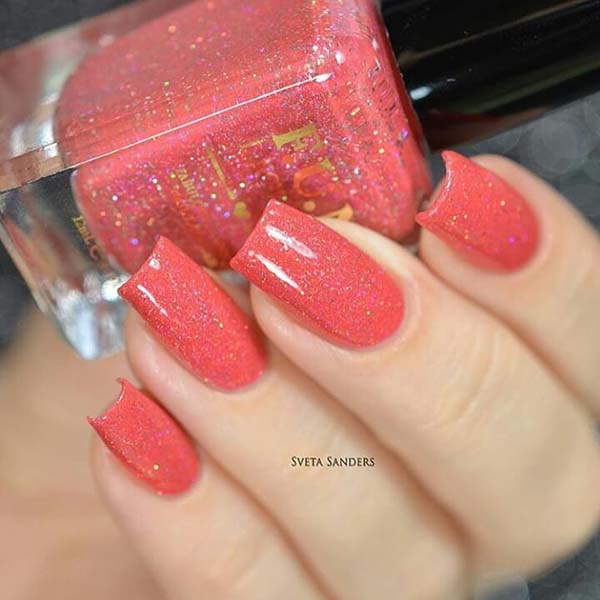 Kozmetikte yılın rengi: Canlı mercan