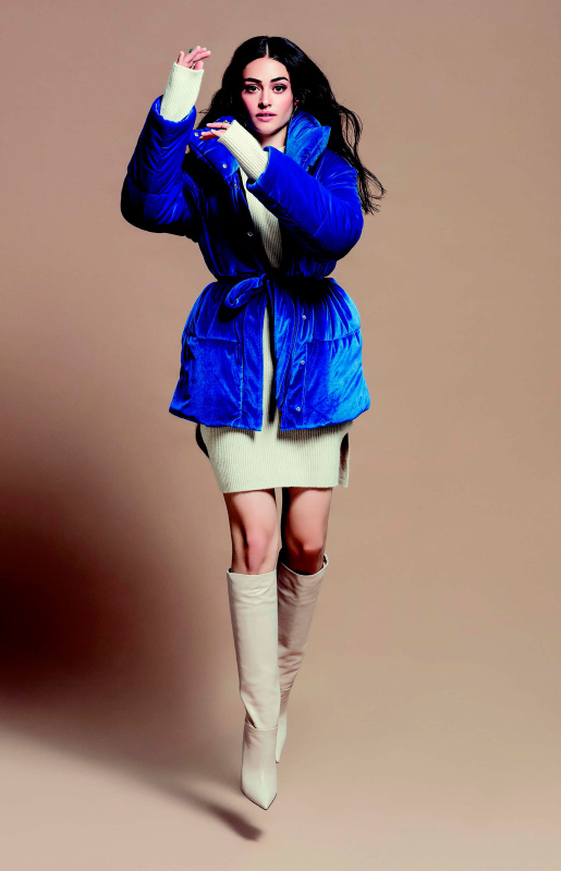 Esra Bilgiç Töre, Londra yolcusu