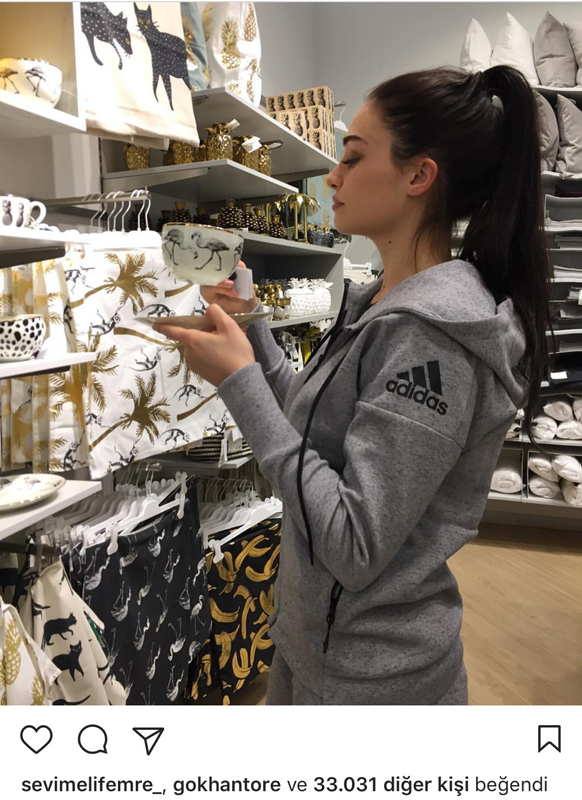 Esra Bilgiç Töre, Londra yolcusu