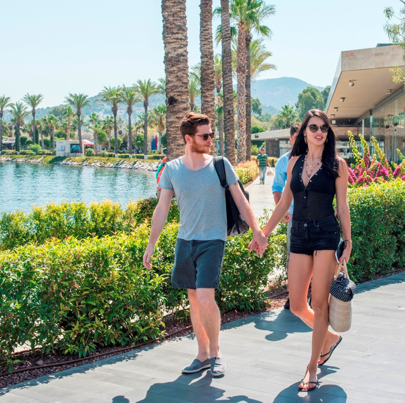 Metin Hara'ya son darbe Adriana Lima'nın o hareketiyle geldi