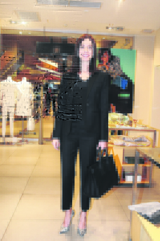 Burcu Hanif zarifliği