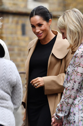 Sussex Düşesi Meghan Markle, 'geze geze' doğum yapacak