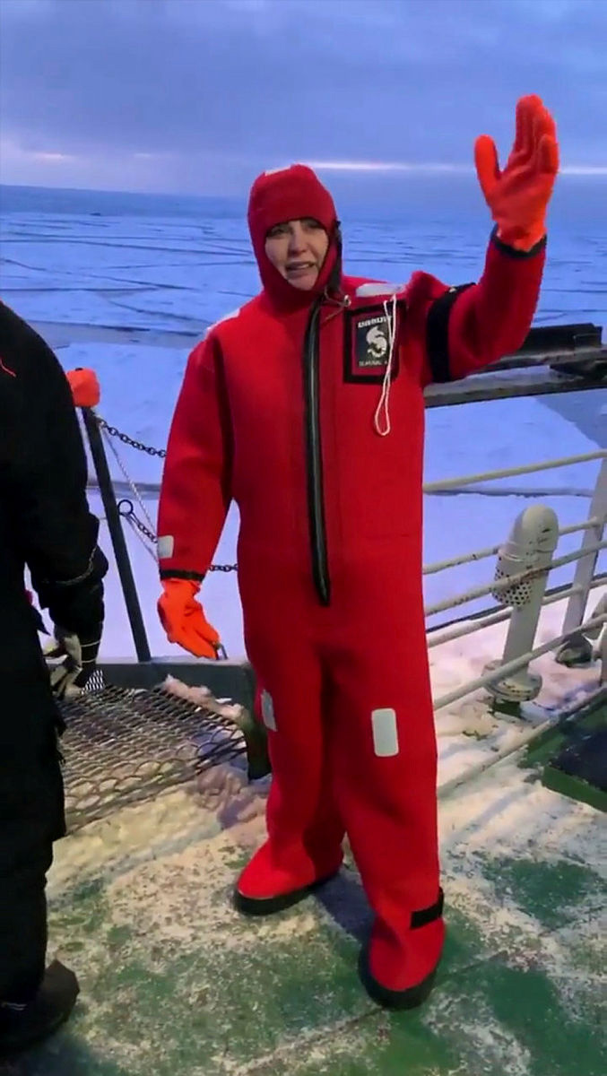 Arzu Sabancı'nın devam eden Finlandiya tatili