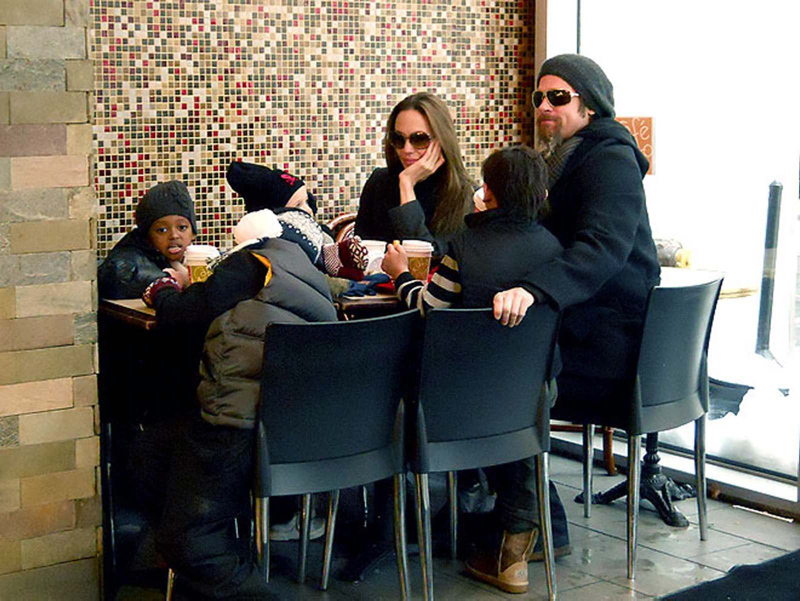 Angelina Jolie'nin serveti dudak uçuklattı