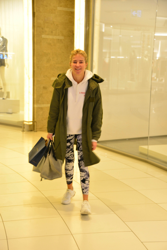 Burcu Esmersoy'un bakım günü