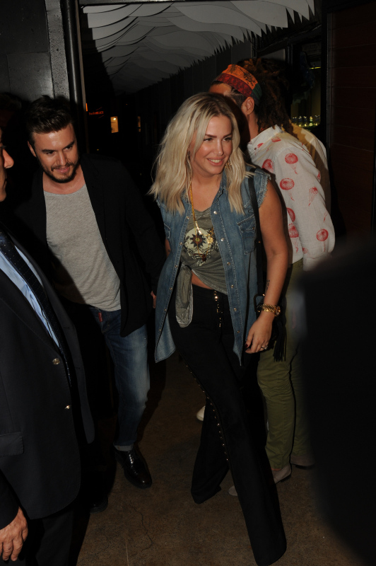 Mustafa Ceceli'den Selin İmer'e romantik doğum günü kutlaması