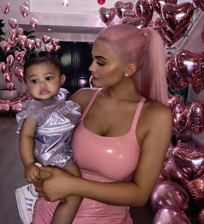 Kylie Jenner'ın rekorunu yumurta geçti