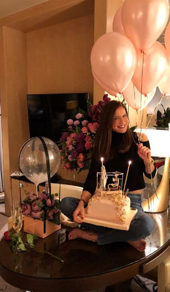 Ebru Şallı 42 yaşında girdi