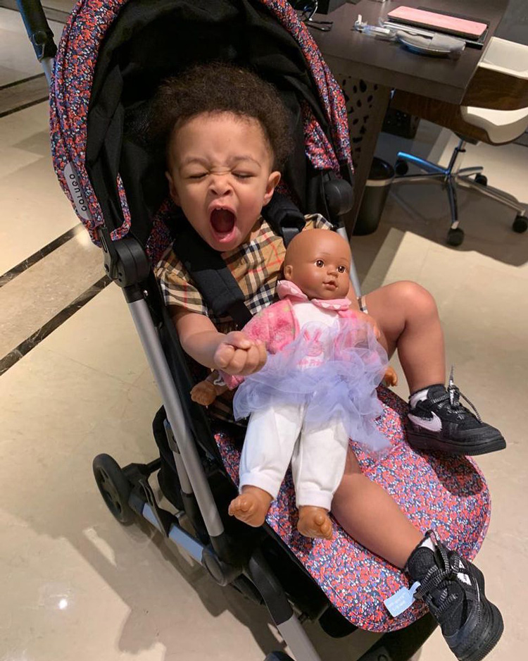 Instagramın yeni fenomeni Qai Qai bebek