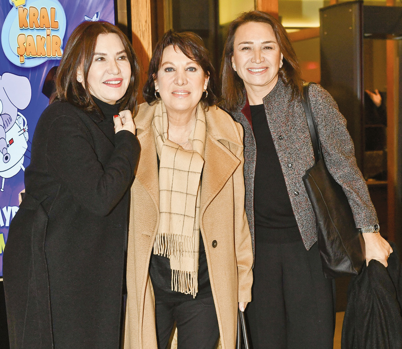 'Manik Atak'a ünlü akını