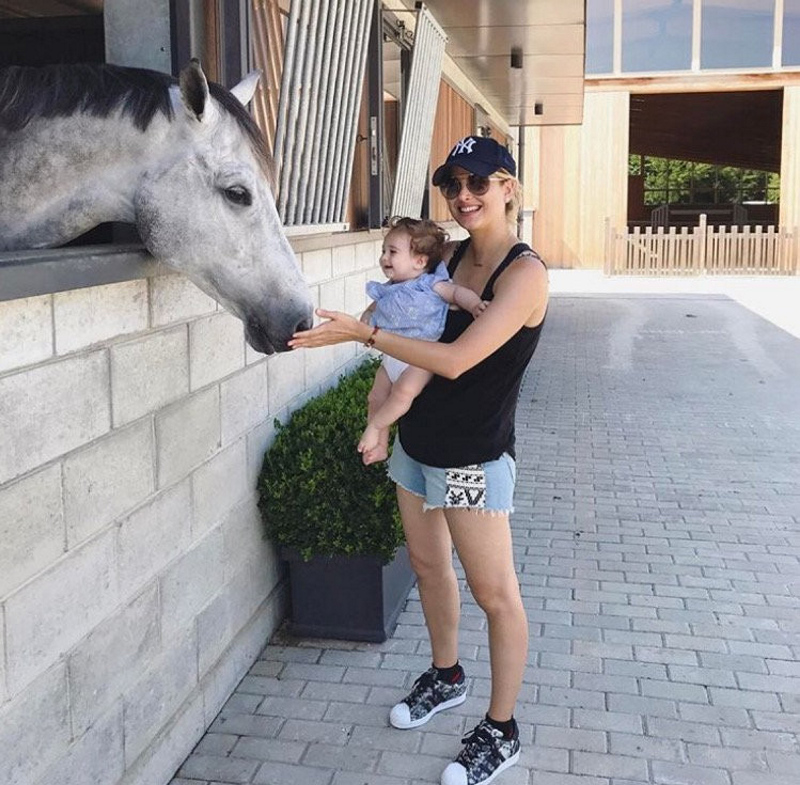 Pınar Sabancı çocuklarına çok düşkün