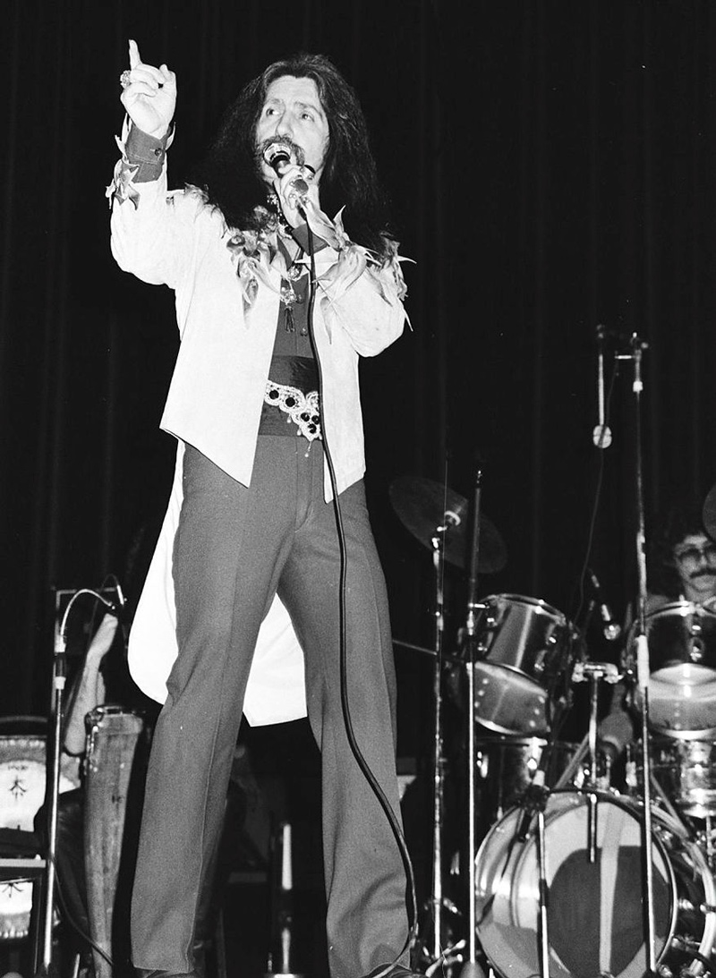 Barış Manço 20. yıl dönümünde anılıyor