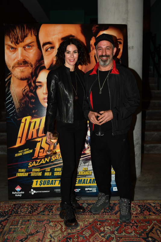 Cem Yılmaz ve Defne Samyeli Berlin Film Festivali'nde