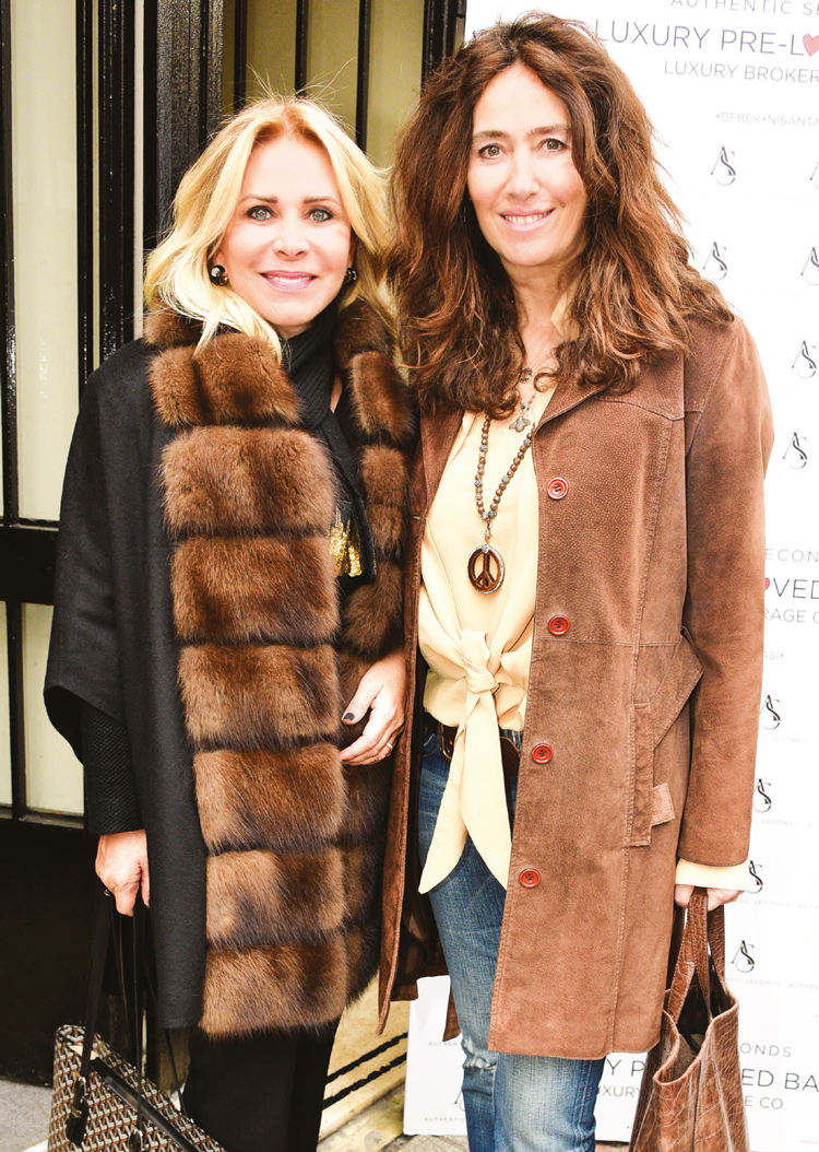 Üçüncü mağazasını açtı