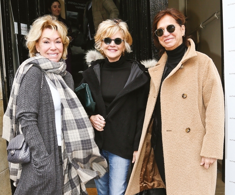 Üçüncü mağazasını açtı