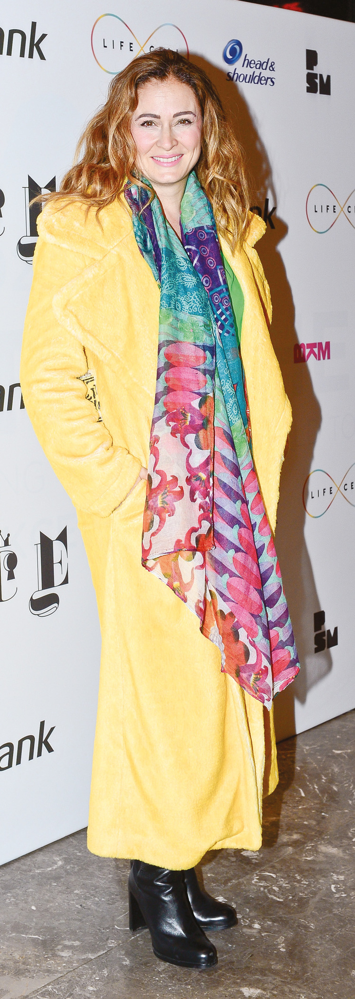 Yıldızlarla dolu müzikale yoğun ilgi