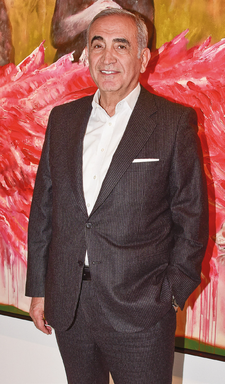 Baba-kızın ortak sergisi