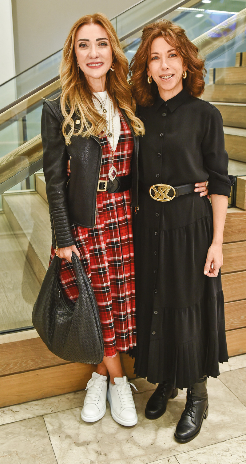 Mis kokulu davette bir araya geldiler