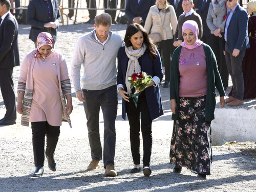 Meghan Markle, ellerine kına yaptırdı