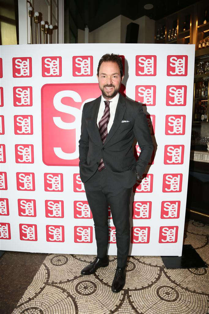 Tanıtımda bir araya geldiler