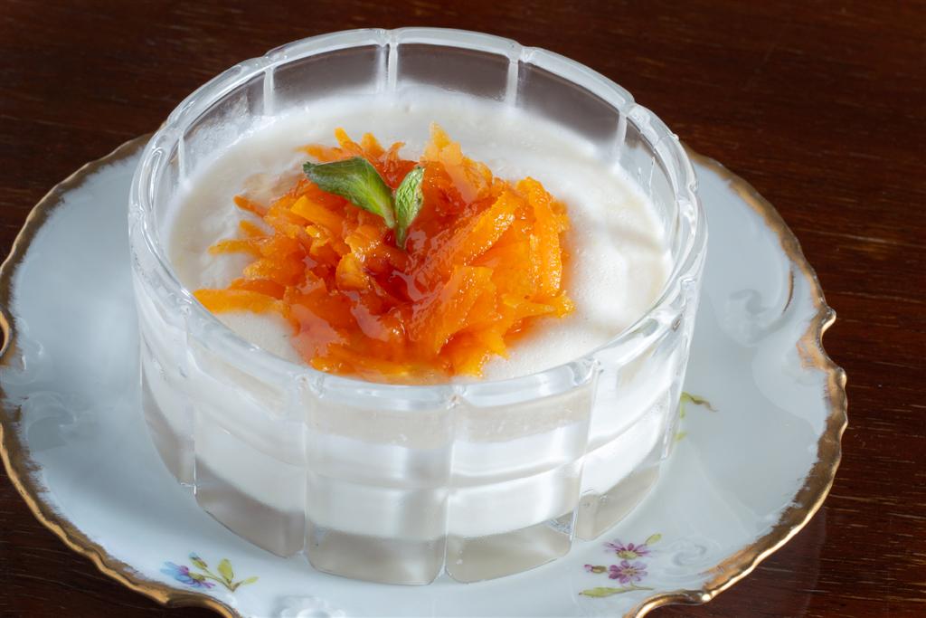 Tanıtımda bir araya geldiler