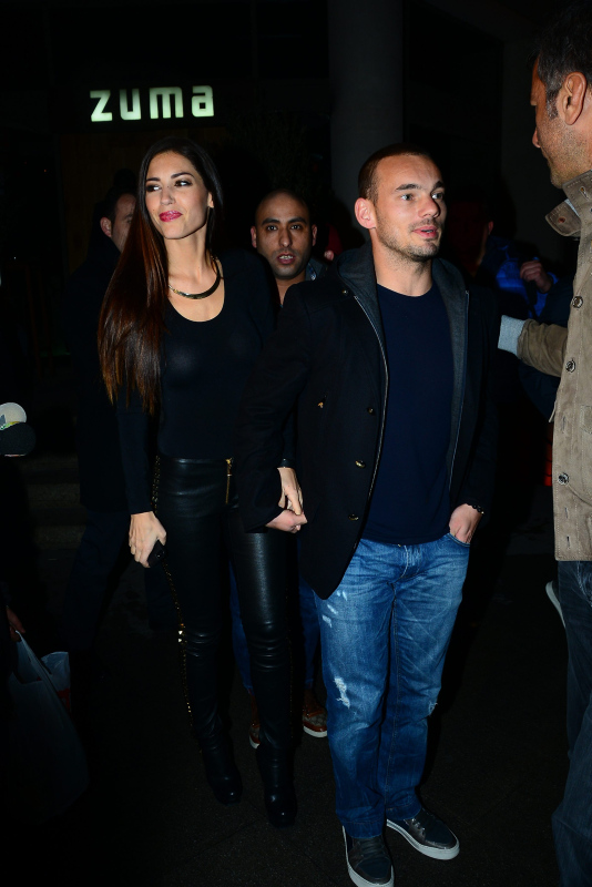 Wesley Sneijder ve Yolanthe Cabau boşanıyor