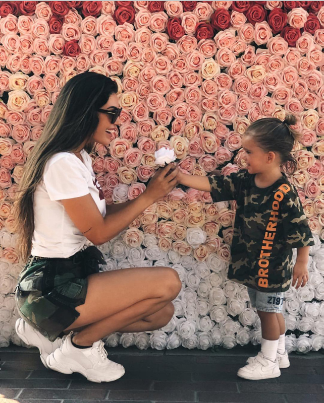 Wesley Sneijder ve Yolanthe Cabau boşanıyor