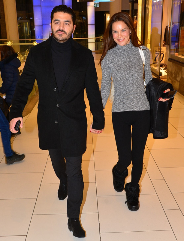 Ebru Şallı, evlilik müjdesini verdi