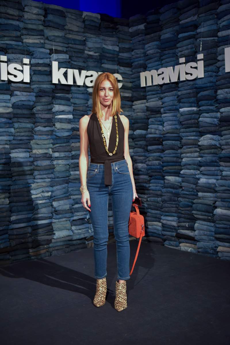 Mavi ve Kıvanç Tatlıtuğ’dan ses getiren gece!