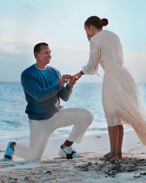 Jennifer Lopez, evlilik teklifi aldığı o anları paylaştı