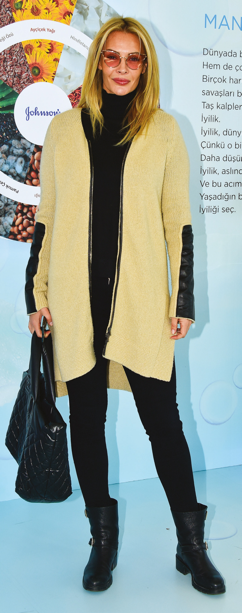 Yeni ürünler ünlü annelere tanıtıldı