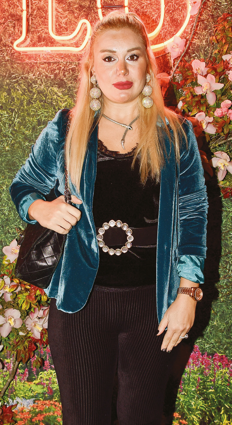 Yeni marka yüzüne görkemli tanıtım