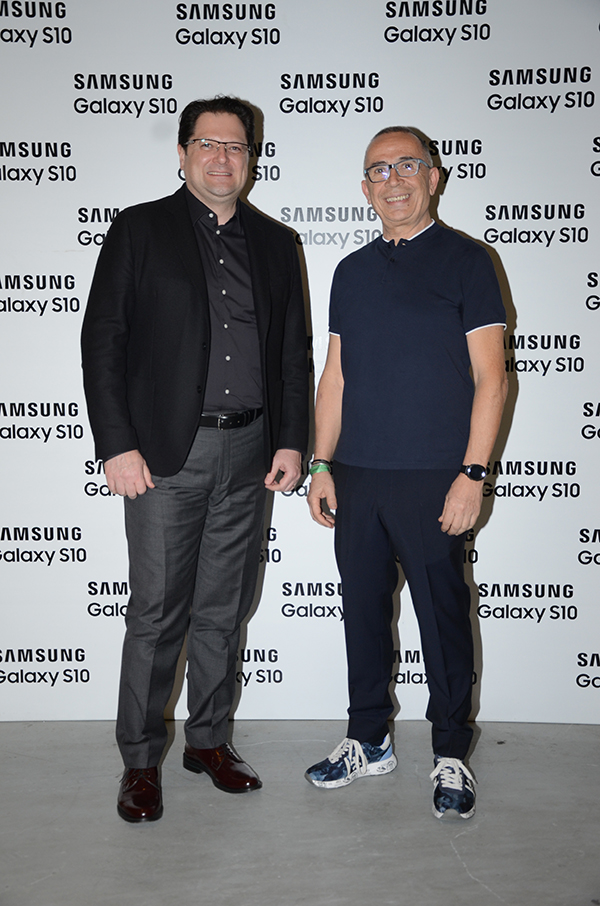 Tanıtıma ünlü isimler akın etti