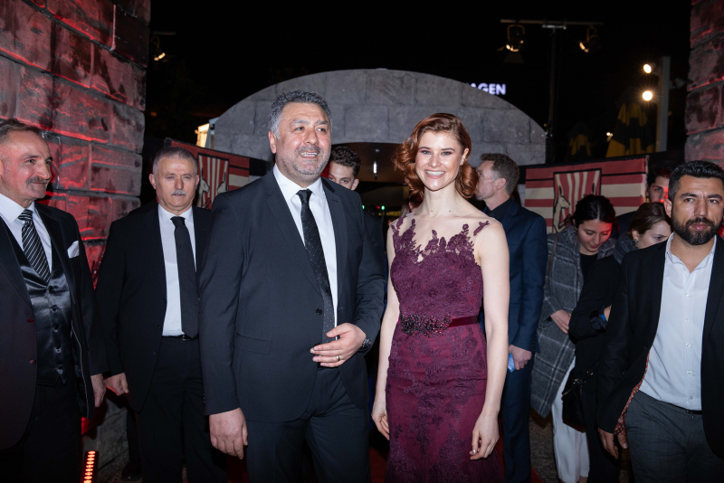 ''Türk İşi Dondurma'' filminin galasında talihsiz kaza